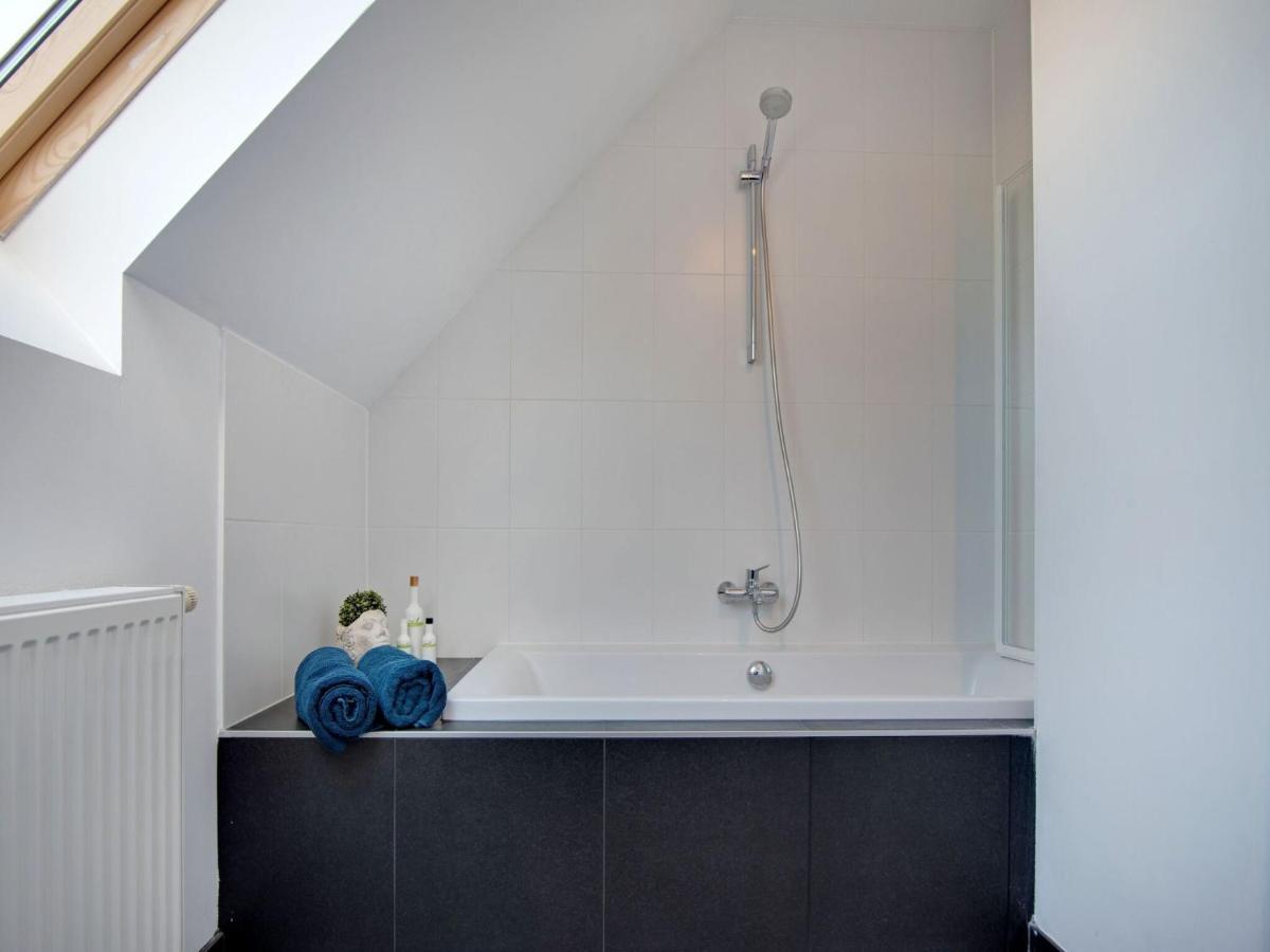 Modern Holiday Home In De Haan With Garden Экстерьер фото
