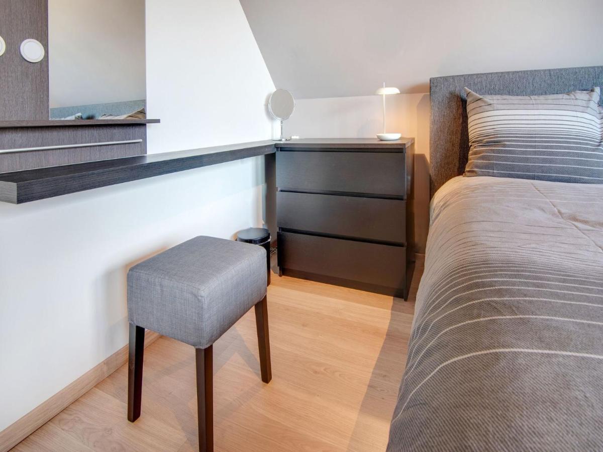 Modern Holiday Home In De Haan With Garden Экстерьер фото