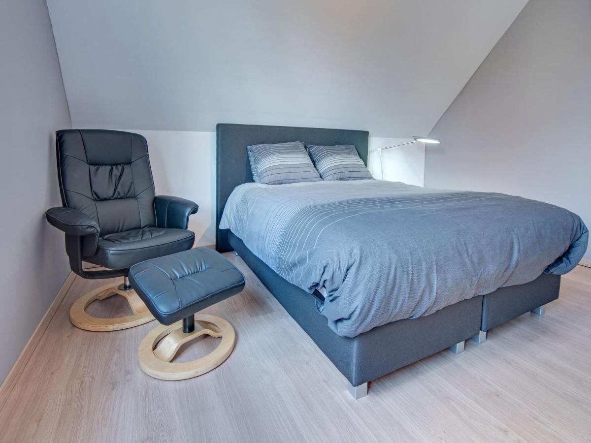 Modern Holiday Home In De Haan With Garden Экстерьер фото