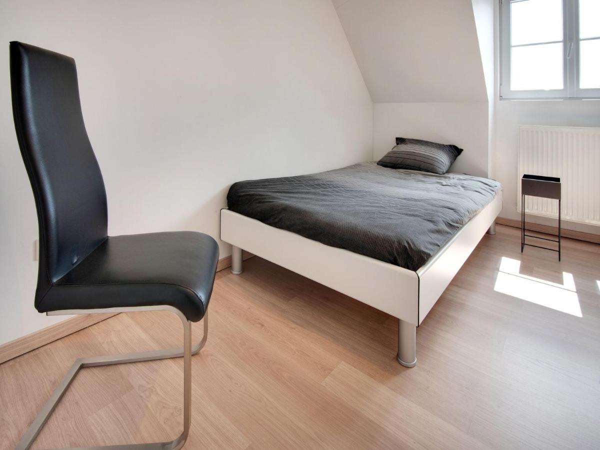 Modern Holiday Home In De Haan With Garden Экстерьер фото